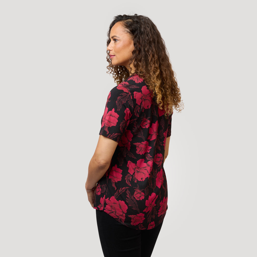 Ylva-top – Svart blommönster